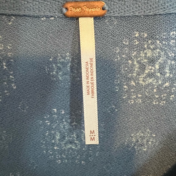 Free People Sydney Chambray Blue Top Size Medium Excellent Preloved Cond… - Picture 9 of 11